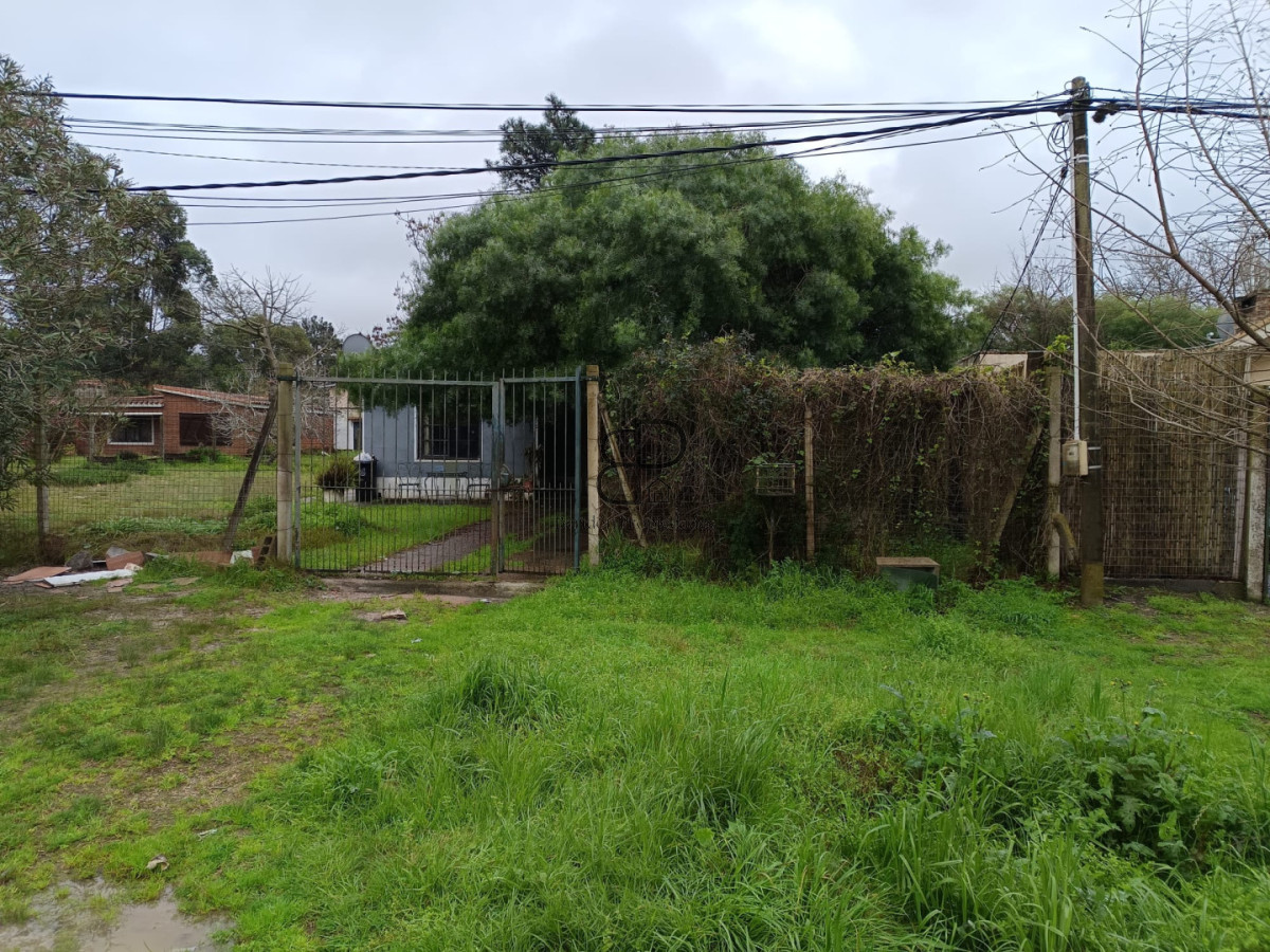 Casa ID.6861 - Venta Casa con Terreno 3 Dormitorios El Pinar Sur 