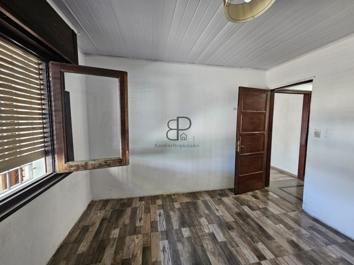 Casa ID.5931 - Venta Casa 2 Dormitorios Barbacoa Perez Castellano