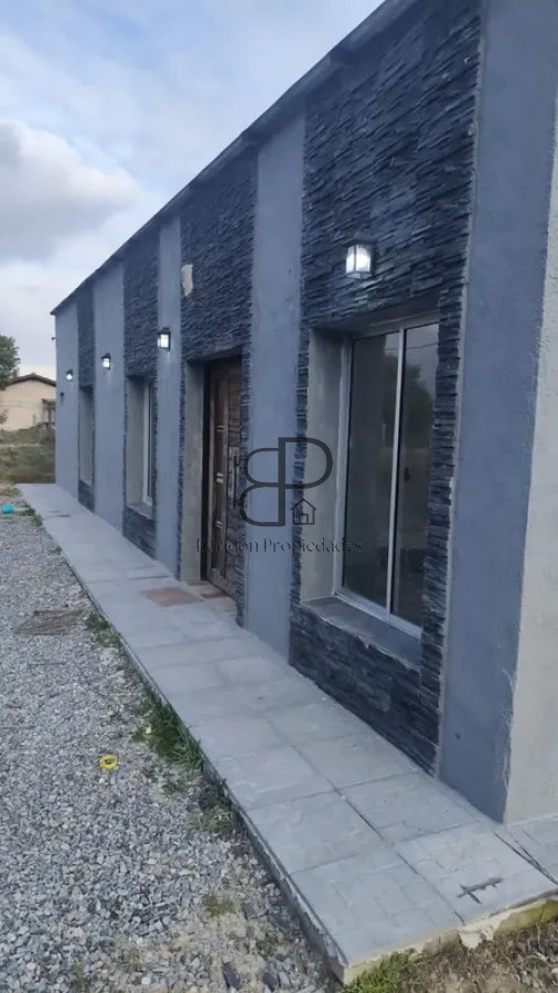 Casa ID.6963 - Alquiler Casa 3 Dormitorio Pinar Norte patio y estacionamiento 