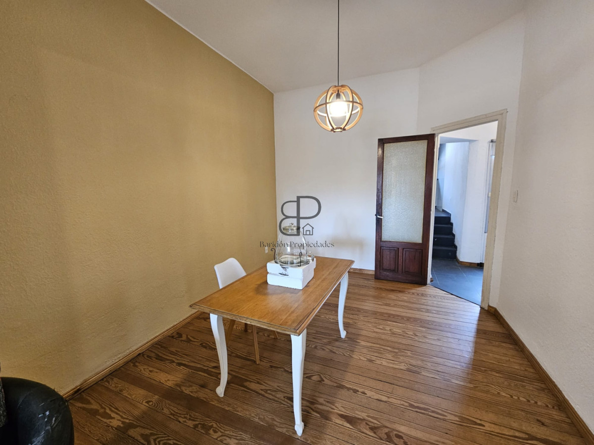 Casa ID.6540 - Venta Casa 3 o 4 Dormitorios Barbacoa y Garaje La Blanqueada