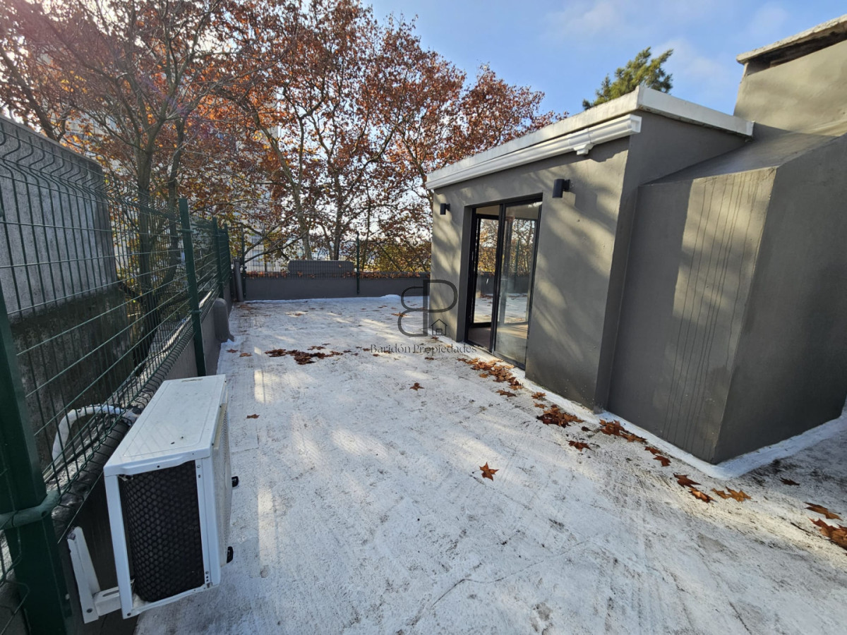 Casa ID.6540 - Venta Casa 3 o 4 Dormitorios Barbacoa y Garaje La Blanqueada