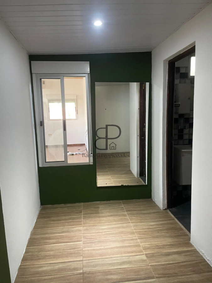 Casa ID.7114 - Alquiler Casa 3 Dormitorios Cerrito galpon patio y cochera