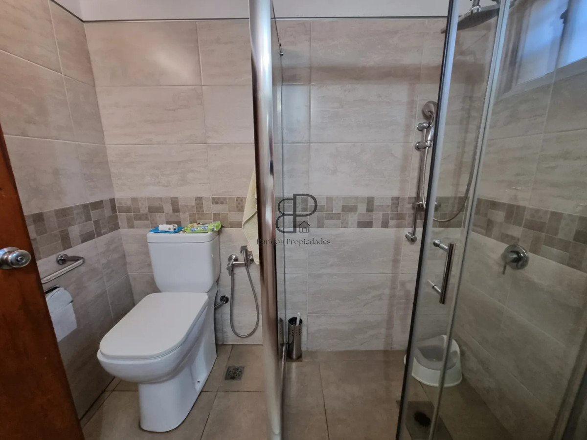 Casa ID.6893 - Venta 2 Casas independientes un Padron La Banqueada Inversion