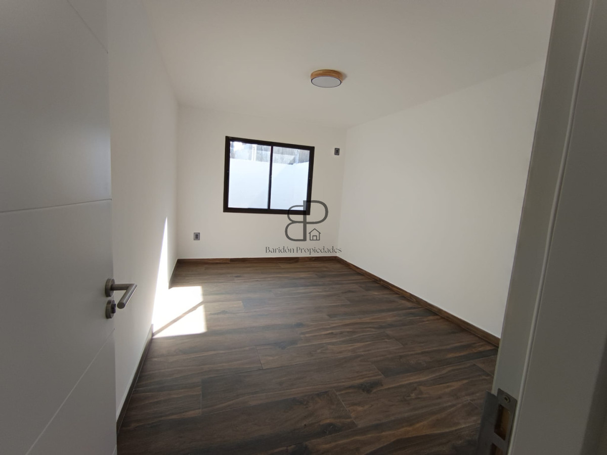 Casa ID.6886 - Venta Casa a Estrenar 3 Dormitorios Lomas de Solymar parrillero