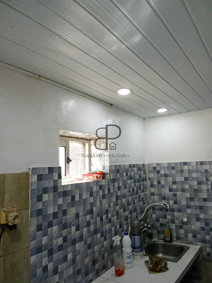 Casa ID.7028 - Venta 2 Casas con Renta Padron Unico Jacinto Vera Inversion