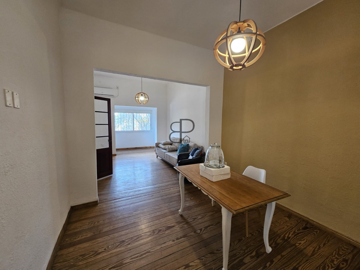 Casa ID.6540 - Venta Casa 3 o 4 Dormitorios Barbacoa y Garaje La Blanqueada