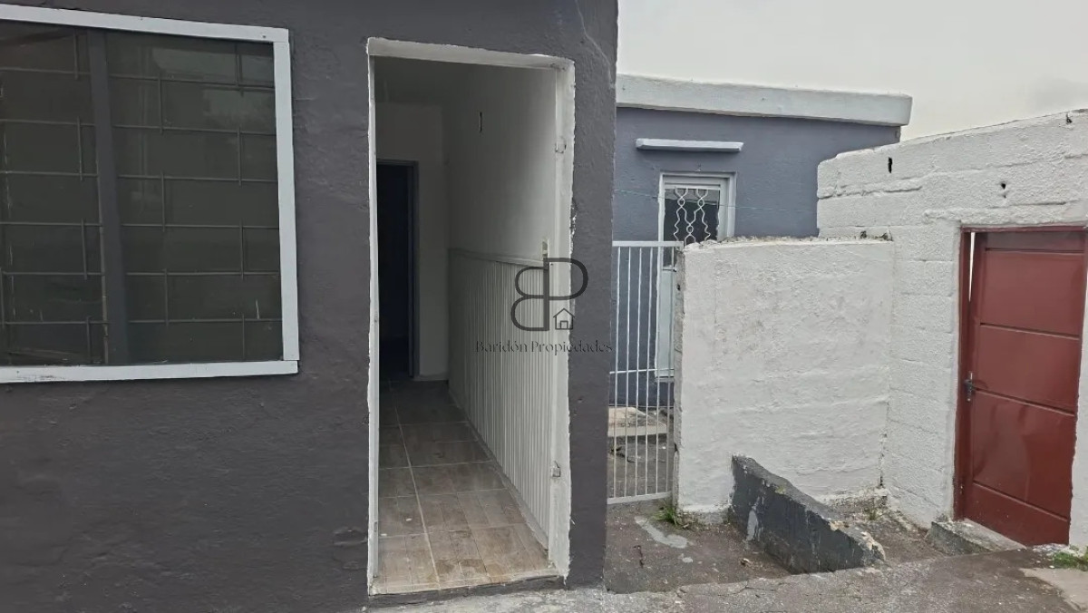 Casa ID.7072 - Alquiler Casa 1 Dormitorio Capurro con patio y parrillero