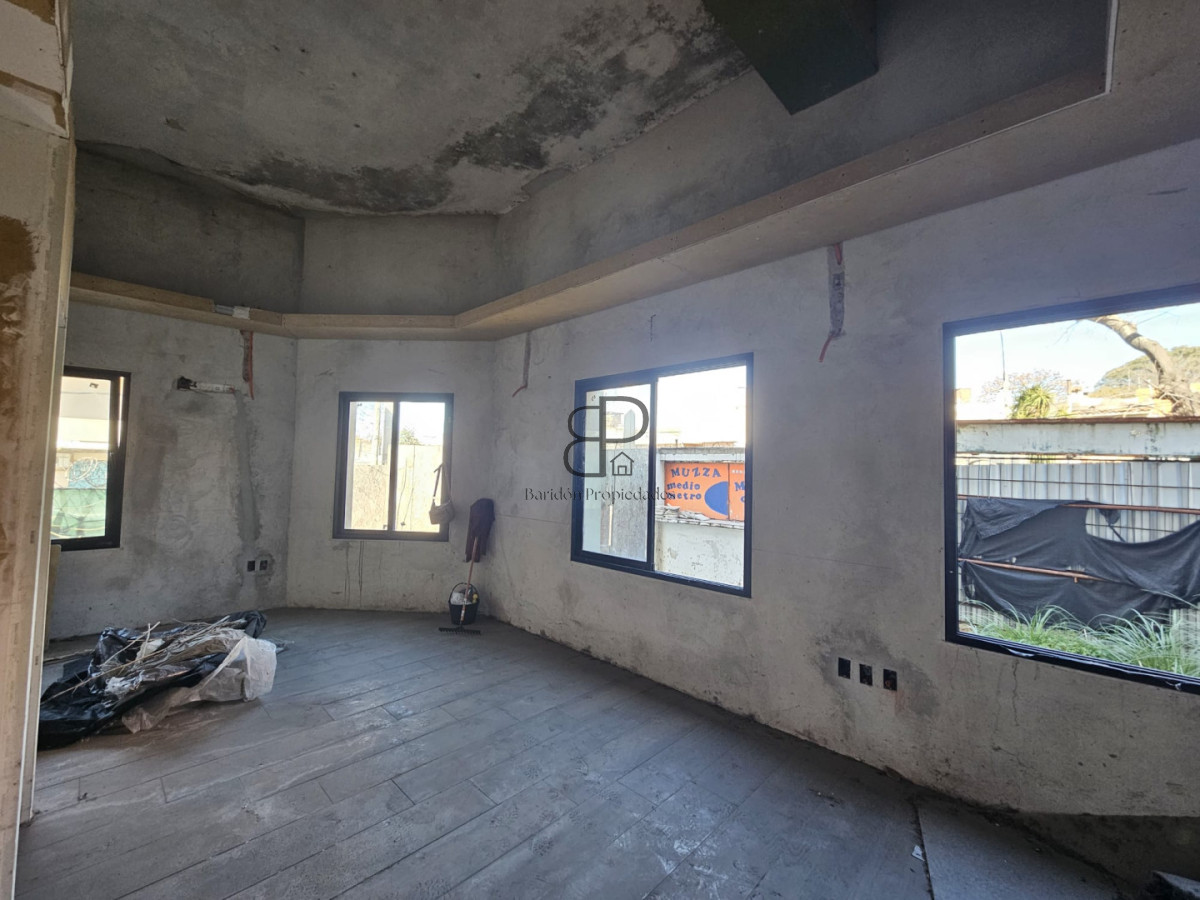 Casa ID.6900 - Venta Edificacion a Terminar Buceo Reforma 2 Monoambientes