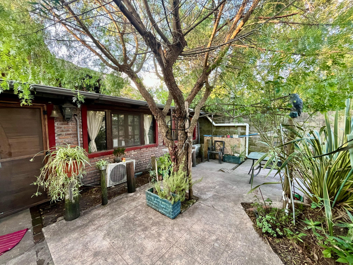Casa ID.4498 - Venta Terreno + 2 Casas El Pinar con Piscina y Barbacoa