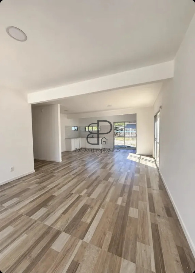 Casa ID.6963 - Alquiler Casa 3 Dormitorio Pinar Norte patio y estacionamiento 