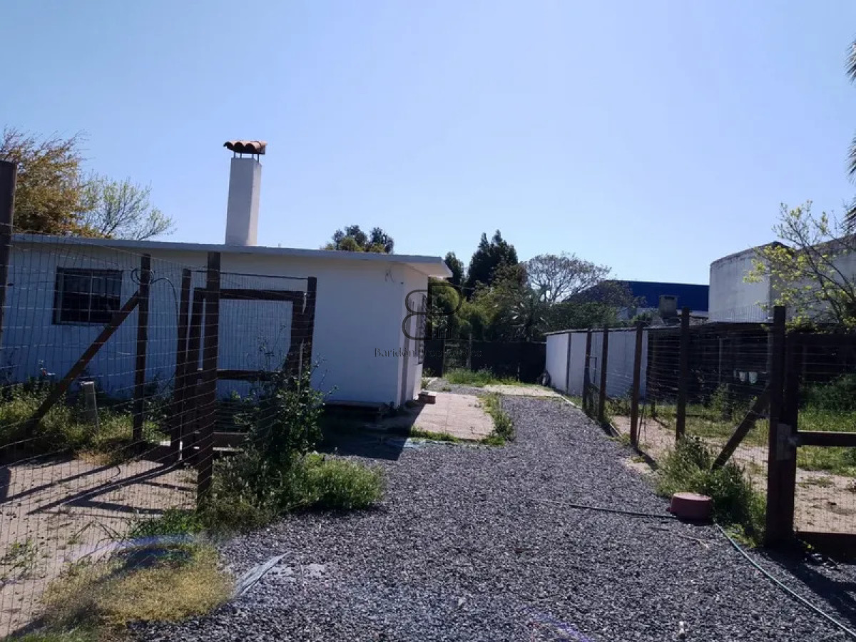Casa ID.6998 - Alquiler Casa con Terreno 2000m2 y Deposito San Jose de Carrasco