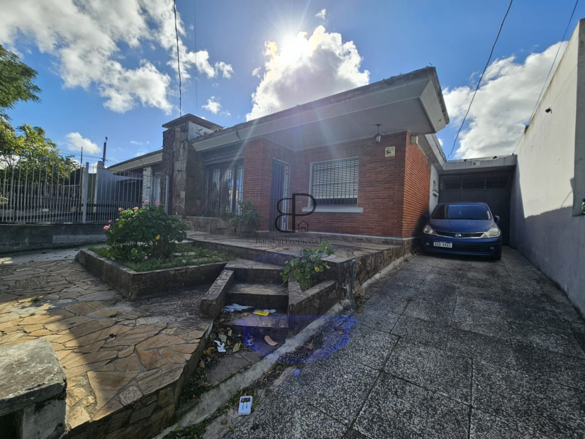 Casa ID.5931 - Venta Casa 2 Dormitorios Barbacoa Perez Castellano