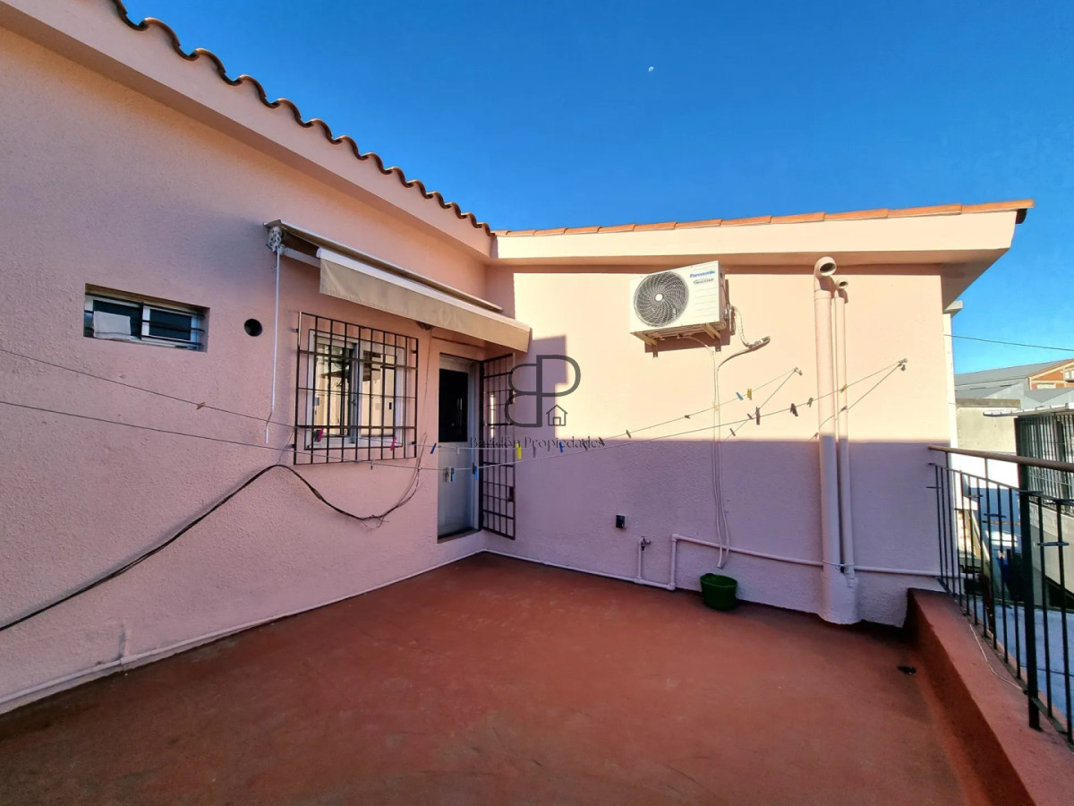 Casa ID.6893 - Venta 2 Casas independientes un Padron La Banqueada Inversion