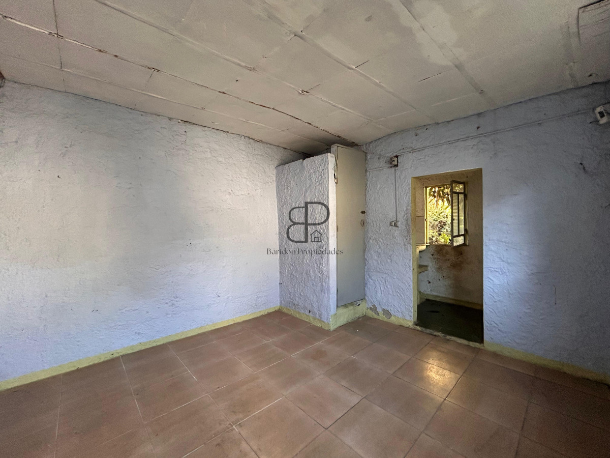 Casa ID.4848 - Venta Padron Unico con 3 Viviendas Flor de Maroñas Inversion