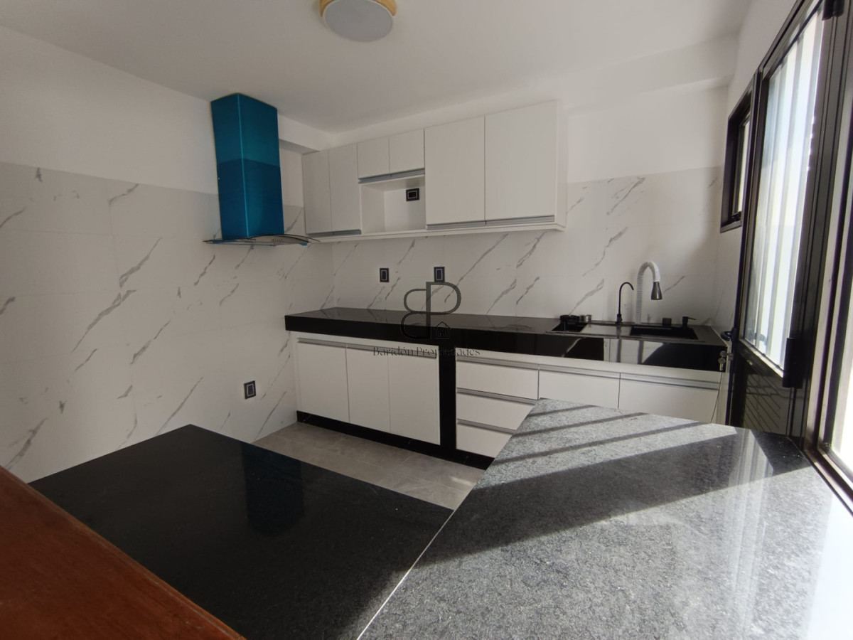 Casa ID.6884 - Venta Casa a Estrenar 5 Dormitorios Lomas de Solymar parrillero