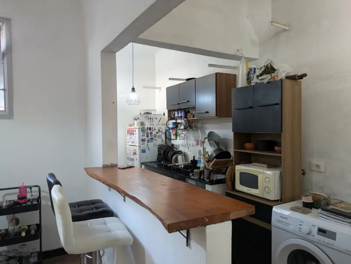 Casa ID.7007 - Venta Casa Ph 3 Dormitorios Tres Cruces con azotea y balcon 