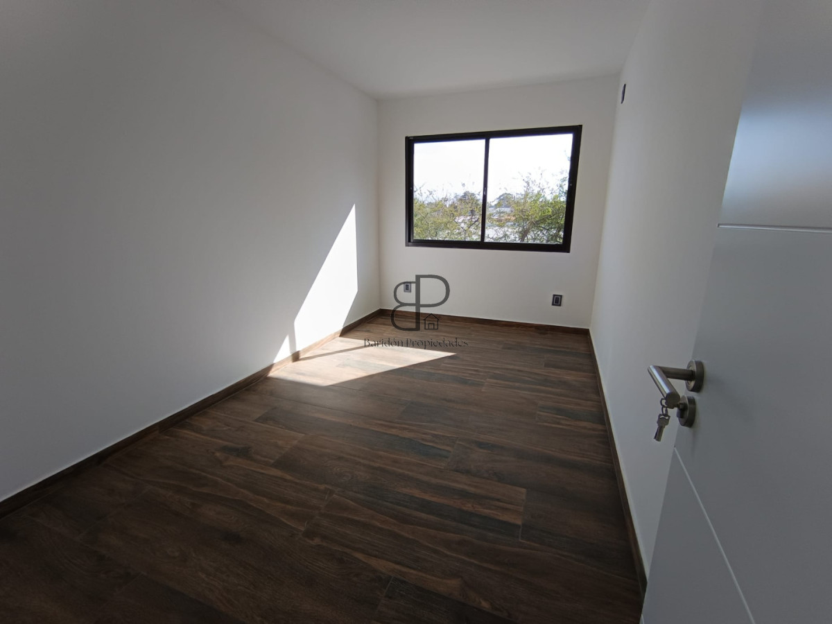 Casa ID.6885 - Venta Casa a Estrenar 3 Dormitorios Lomas de Solymar parrillero