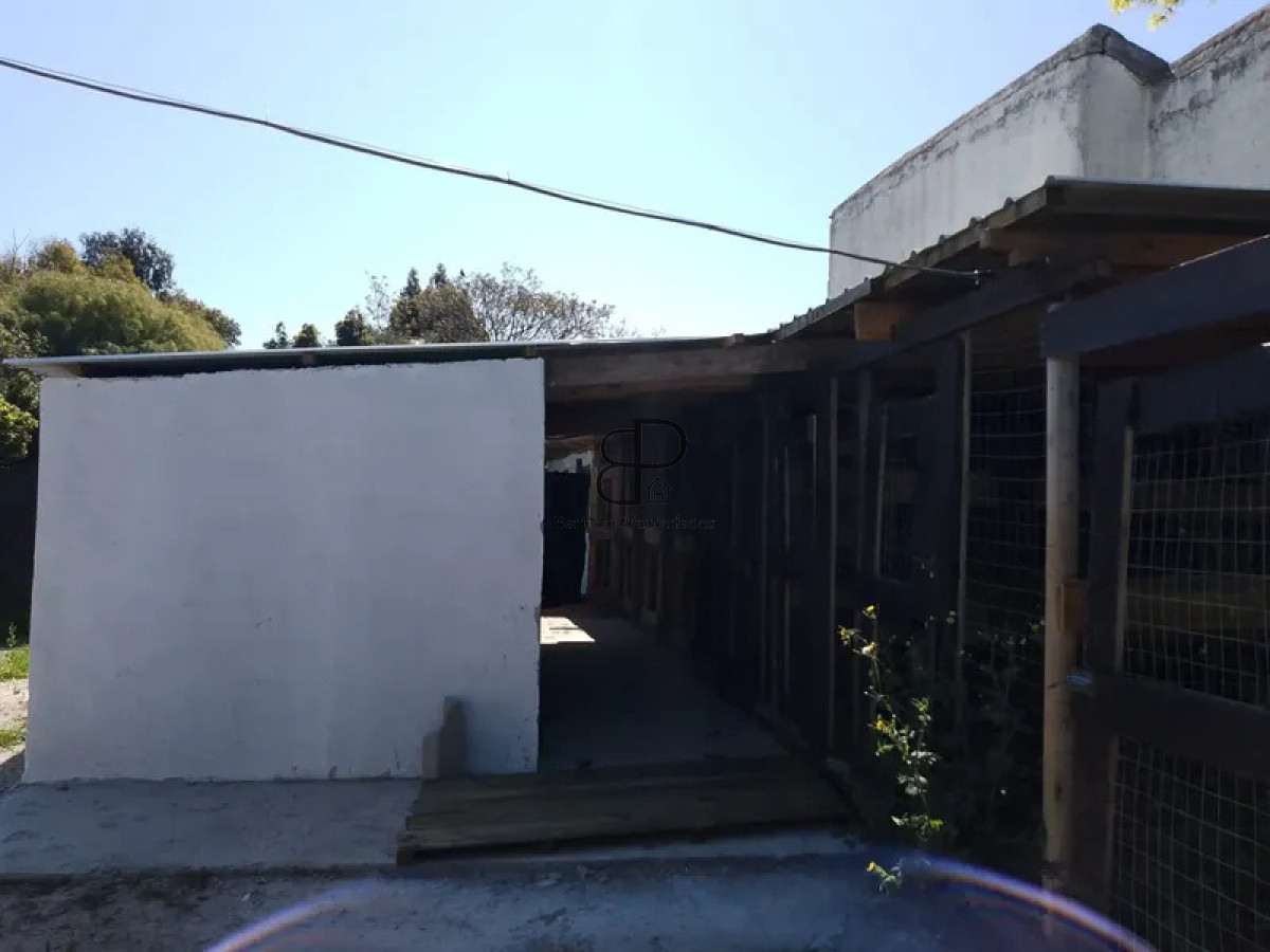 Casa ID.6998 - Alquiler Casa con Terreno 2000m2 y Deposito San Jose de Carrasco