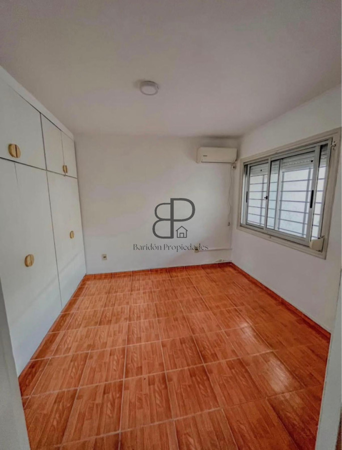 Casa ID.6721 - Alquiler Casa PH 1 Dormitorio Buceo con Patio