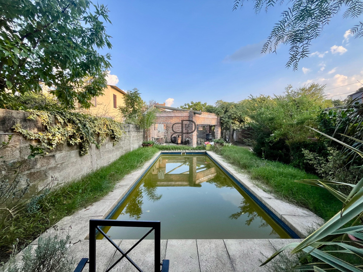 Casa ID.4498 - Venta Terreno + 2 Casas El Pinar con Piscina y Barbacoa