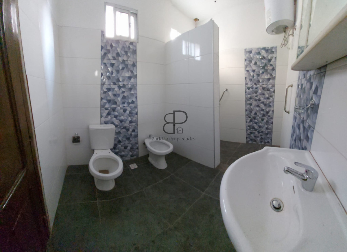 Casa ID.5867 - Venta Casa Nueva con Renta 8,6% 4 Dormitorios Paso Molino 