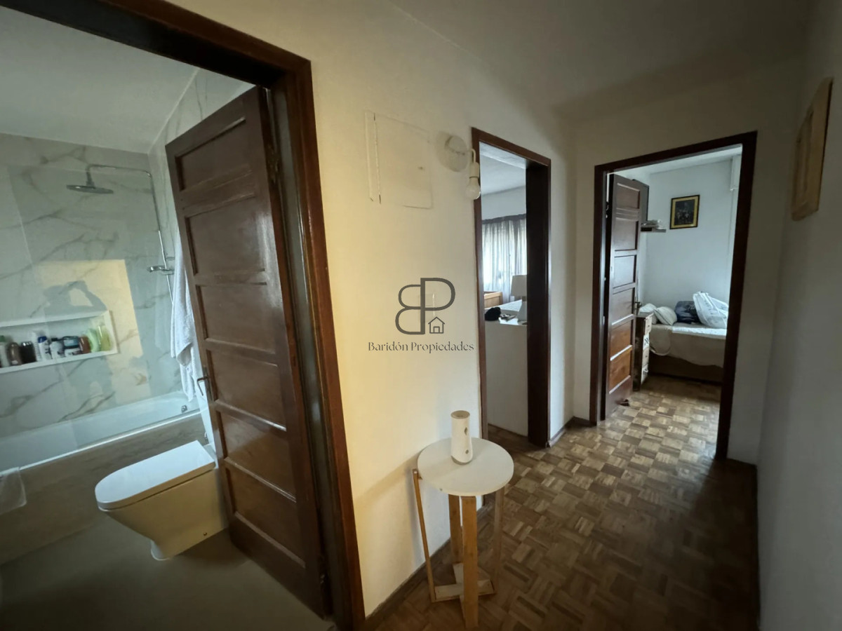 Casa ID.5626 - Venta Casa 3 Dormitorios Prado con patio y garaje