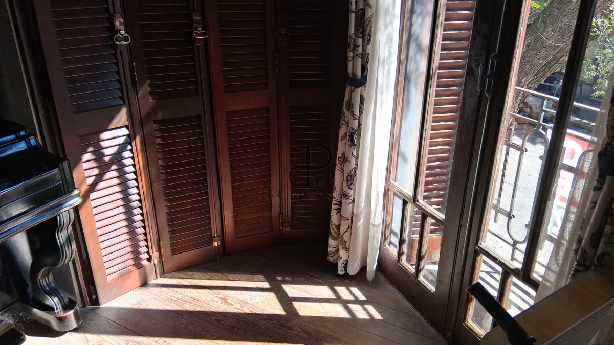 Casa ID.6845 - Venta Casa 2 Dormitorios Aguada con azotea con parrillero