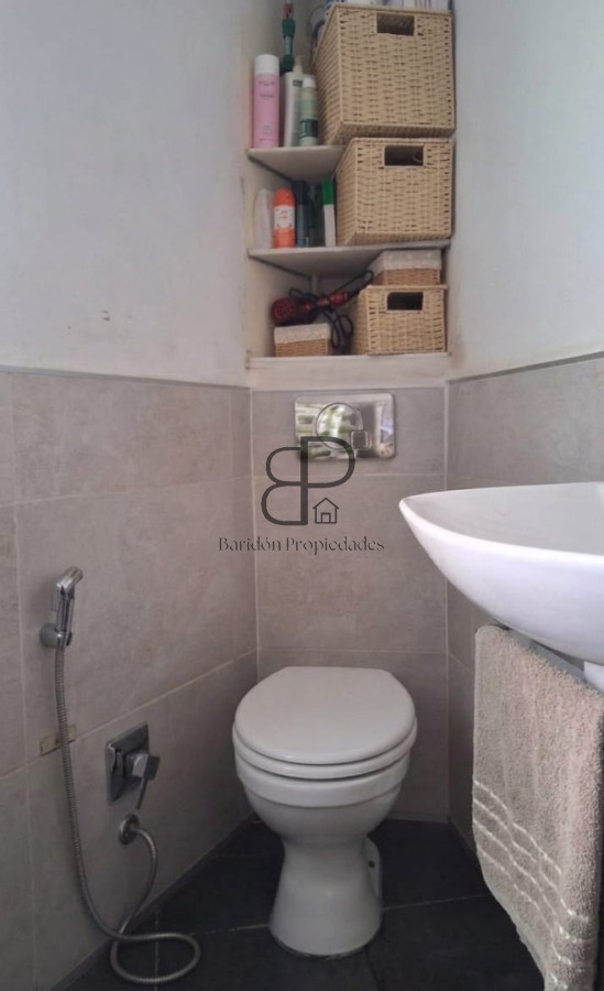 Casa ID.6845 - Venta Casa 2 Dormitorios Aguada con azotea con parrillero