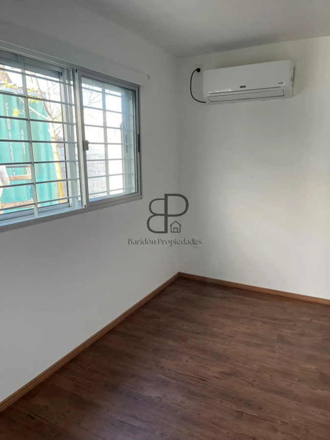 Casa ID.7047 - Alquiler Casa 1 Dormitorio Shangrilá con Galpon y cochera