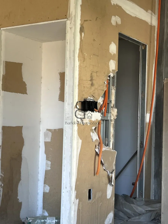 Casa ID.6900 - Venta Edificacion a Terminar Buceo Reforma 2 Monoambientes