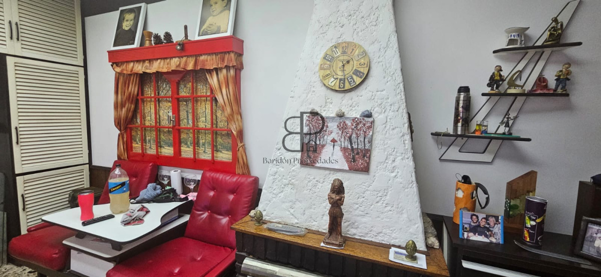 Casa ID.6049 - Venta Casa 2 Dormitorios Aires Puros con Garaje y Patio