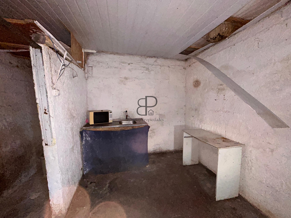 Casa ID.4848 - Venta Padron Unico con 3 Viviendas Flor de Maroñas Inversion