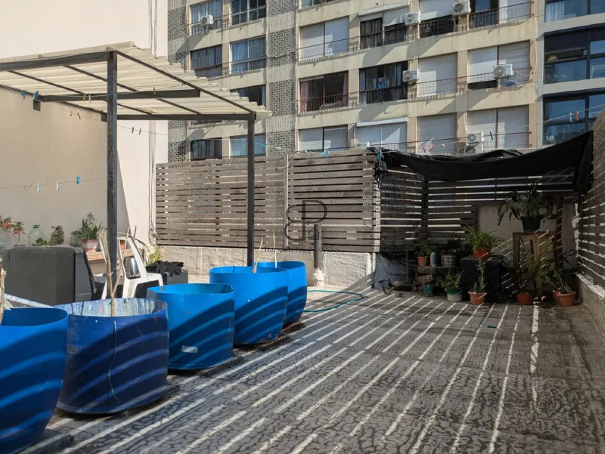 Casa ID.7007 - Venta Casa Ph 3 Dormitorios Tres Cruces con azotea y balcon 