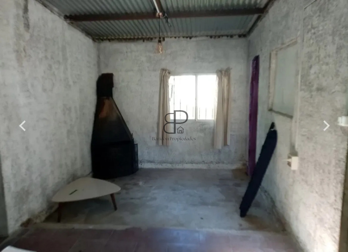 Casa ID.6092 - Venta Padron con 3 Casas Malvin Ideal Inversion 560m2