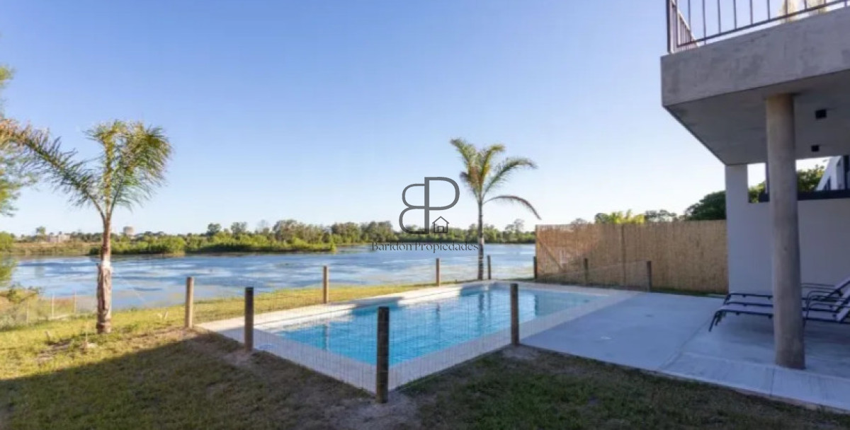 Casa ID.6906 - Alquiler o Venta Casa 2 Dormitorios Parque Miramar Cochera