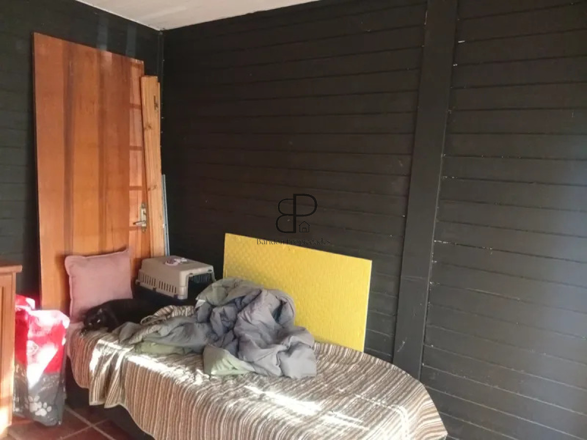 Casa ID.6935 - Venta Casa 3 Dormitorios El Pinar con patio y cochera 