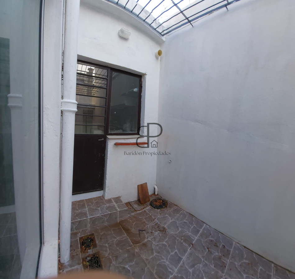 Casa ID.5867 - Venta Casa Nueva con Renta 8,6% 4 Dormitorios Paso Molino 