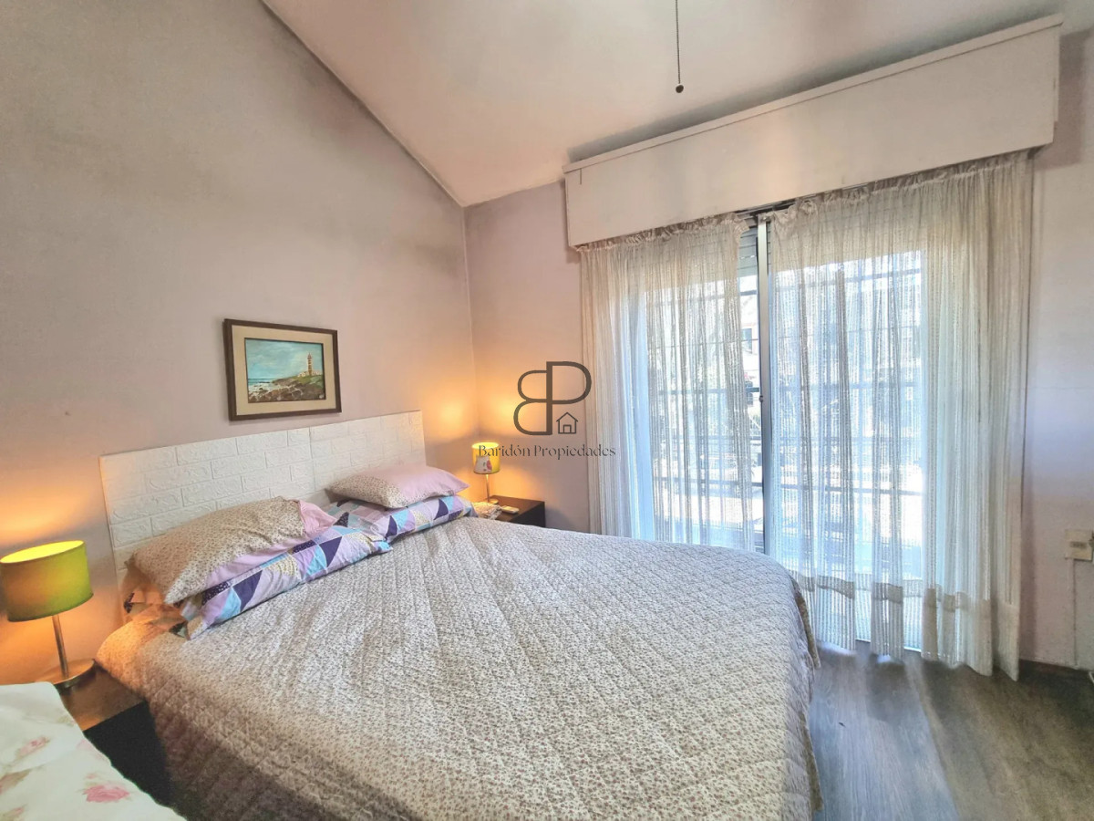 Casa ID.6893 - Venta 2 Casas independientes un Padron La Banqueada Inversion