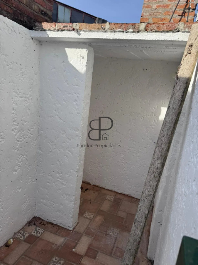 Casa ID.6904 - Alquiler en Complejo Cerrado Carrasco 4 Dormitorios y Cochera