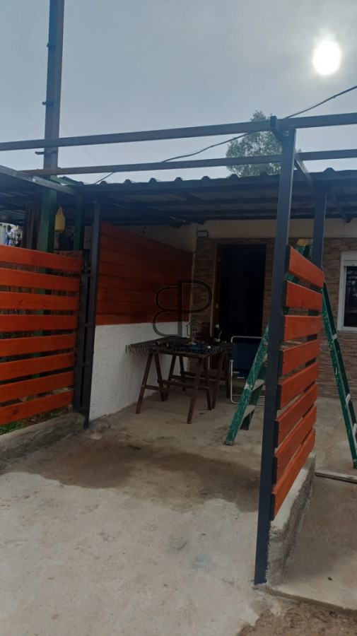 Casa ID.7067 - Alquiler Casa 2 Dormitorios Montes de Solymar Cochera y Patio