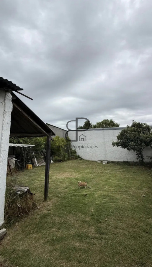 Casa ID.6092 - Venta Padron con 3 Casas Malvin Ideal Inversion 560m2