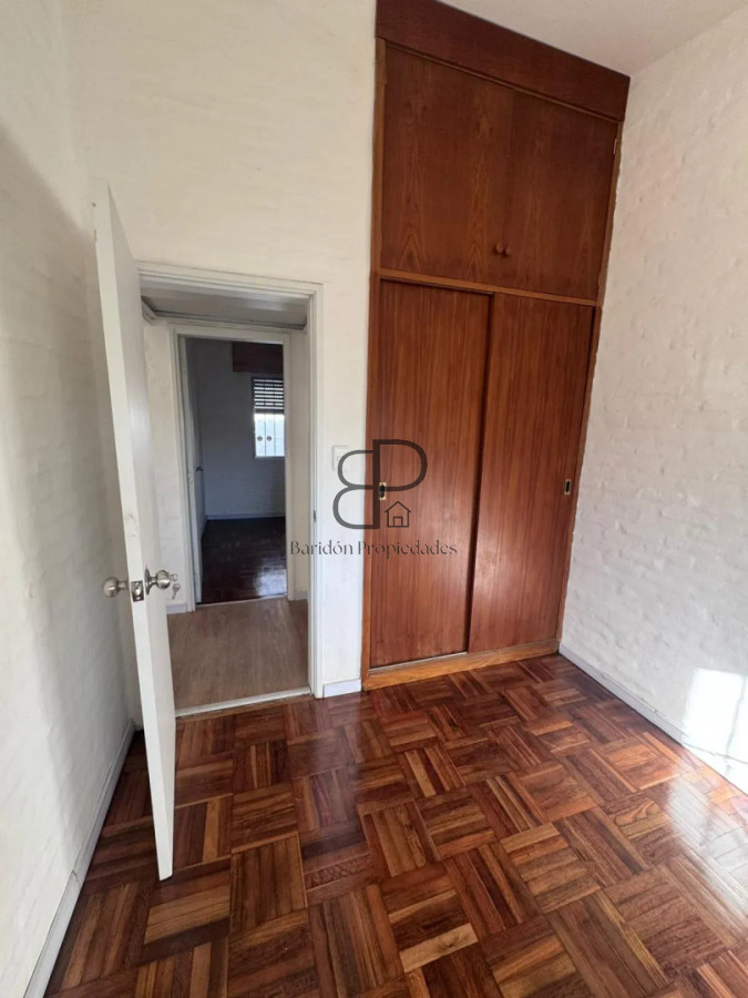 Casa ID.6904 - Alquiler en Complejo Cerrado Carrasco 4 Dormitorios y Cochera