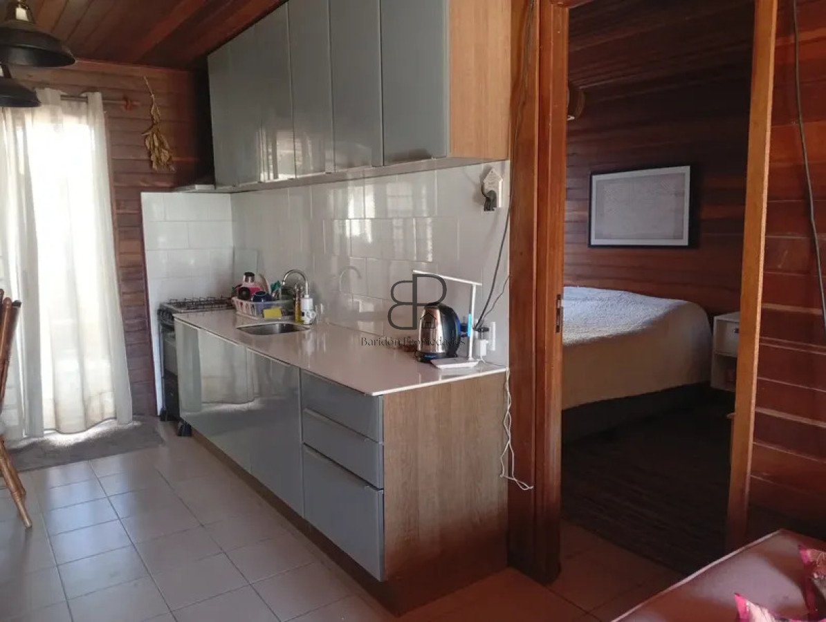 Casa ID.6935 - Venta Casa 3 Dormitorios El Pinar con patio y cochera 