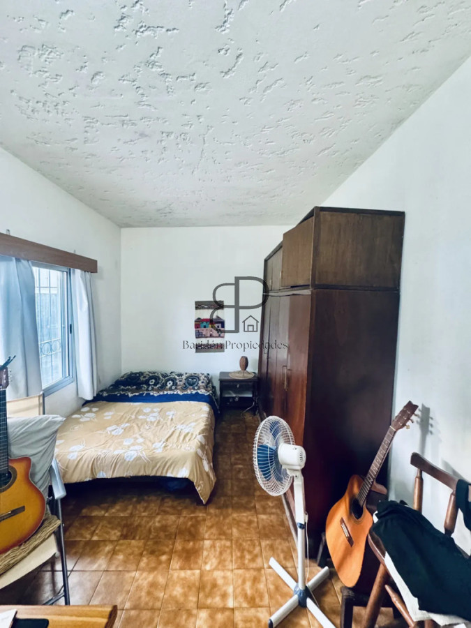 Casa ID.6081 - Venta Casa y Apartamento Padron Unico Solymar con Barbacoa