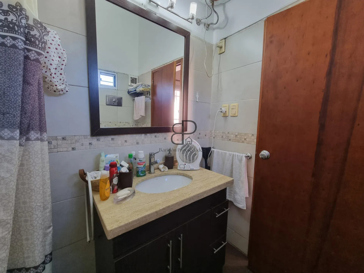 Casa ID.6893 - Venta 2 Casas independientes un Padron La Banqueada Inversion