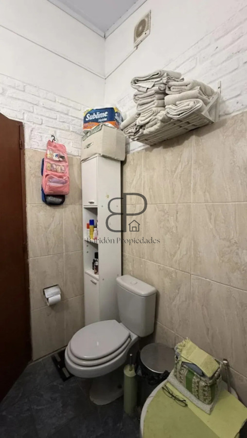 Casa ID.6092 - Venta Padron con 3 Casas Malvin Ideal Inversion 560m2