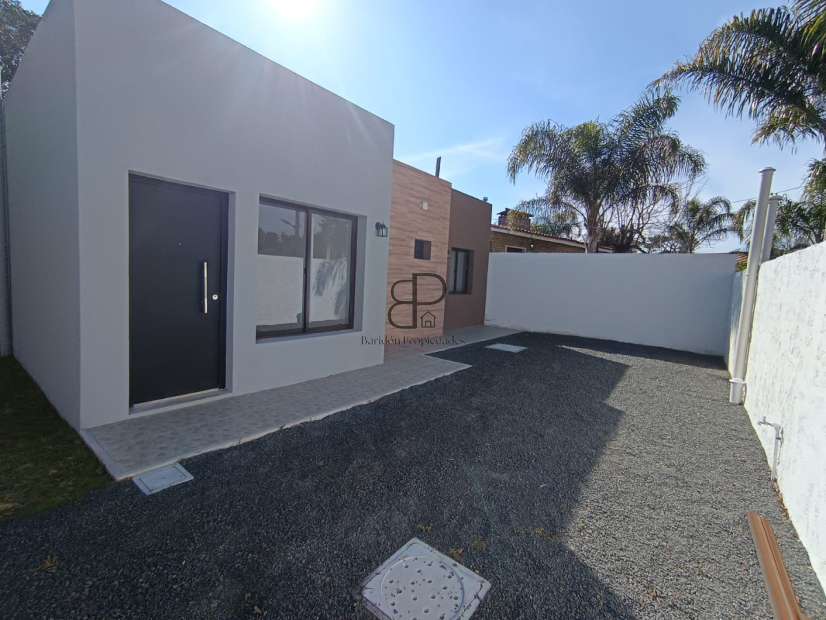 Casa ID.6886 - Venta Casa a Estrenar 3 Dormitorios Lomas de Solymar parrillero