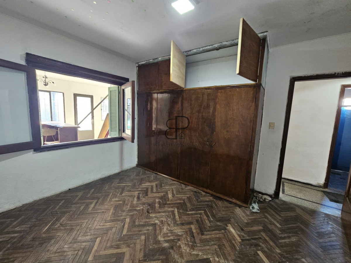 Casa ID.5931 - Venta Casa 2 Dormitorios Barbacoa Perez Castellano