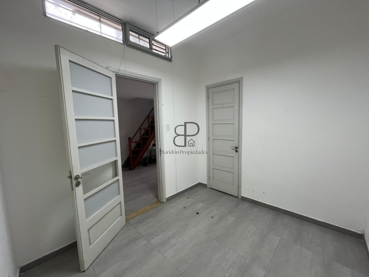 Casa ID.5784 - Venta Casa 4 Dormitorios Terraza y Parrillero Bella Vista