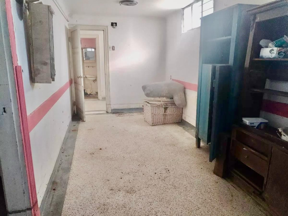Casa ID.4502 - Venta Gran Casa 14 Dormitorios y Terreno Malvin Inversión 